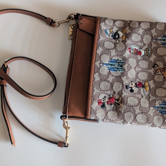 COACH DISNEY CROSSBODY BAG NEW - Picture 1 of 8